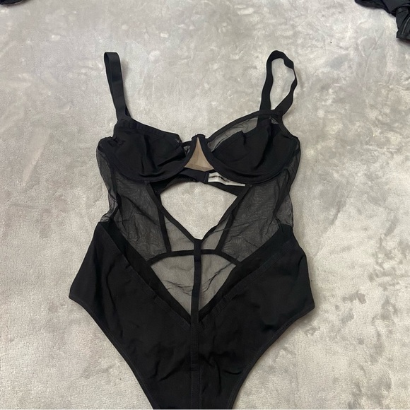 New! UNDRESS CODE Black Remember Me Thong Bodysuit 10863 - Picture 7 of 12